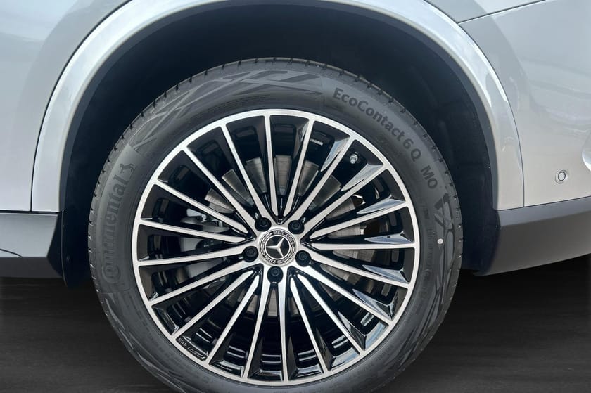 Bild 5 av Mercedes-Benz GLC 300 d e 4MATIC DE SUV AMG Advanced Edition