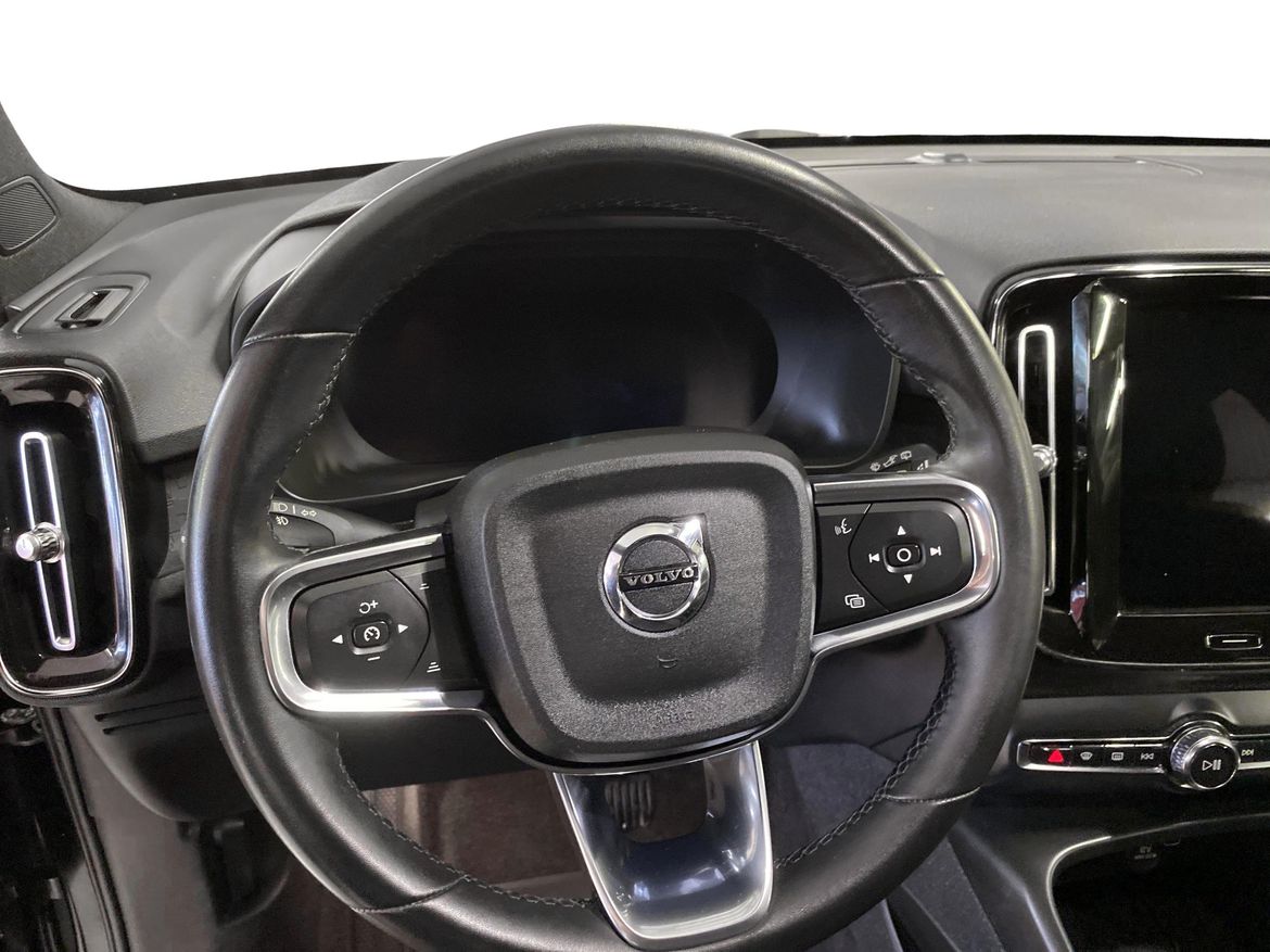 Volvo XC40 2023 - miniatyr 9