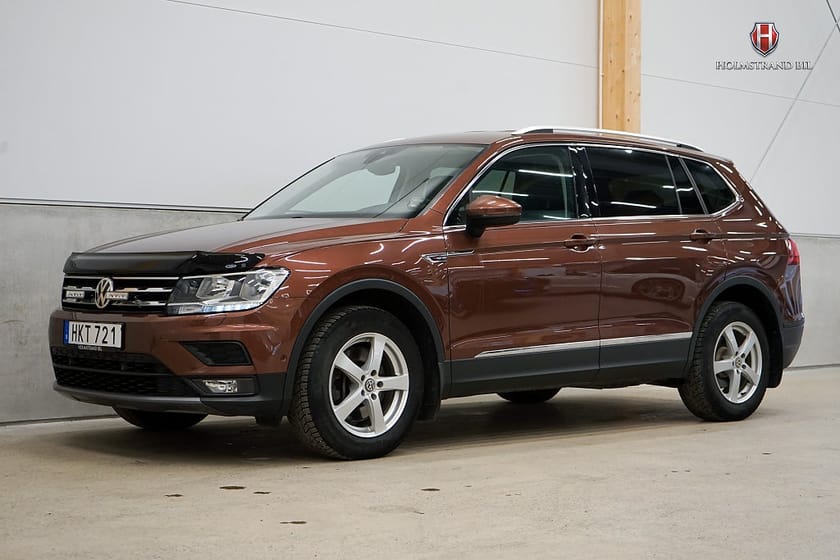 Bild 3 av Volkswagen Tiguan Allspace 7-sätes TSI 4M 7-sits Värmare Drag LED-ramp Carplay