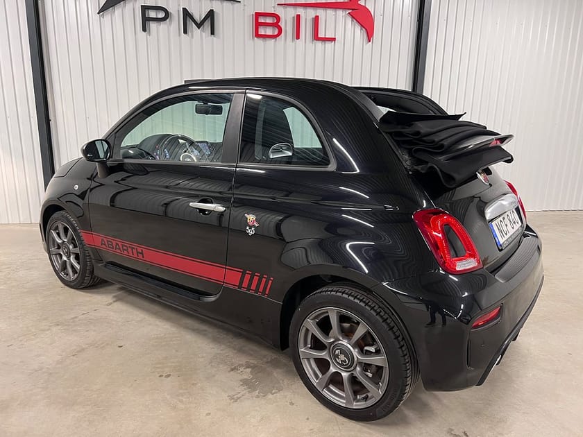 Bild 4 av Abarth 595C C 1.4 T-JET 16V 145hk En Brukare S&V-Hjul Cab