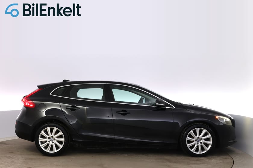 Bild 2 av Volvo V40 D2 Summum B-kamera D-Värme
