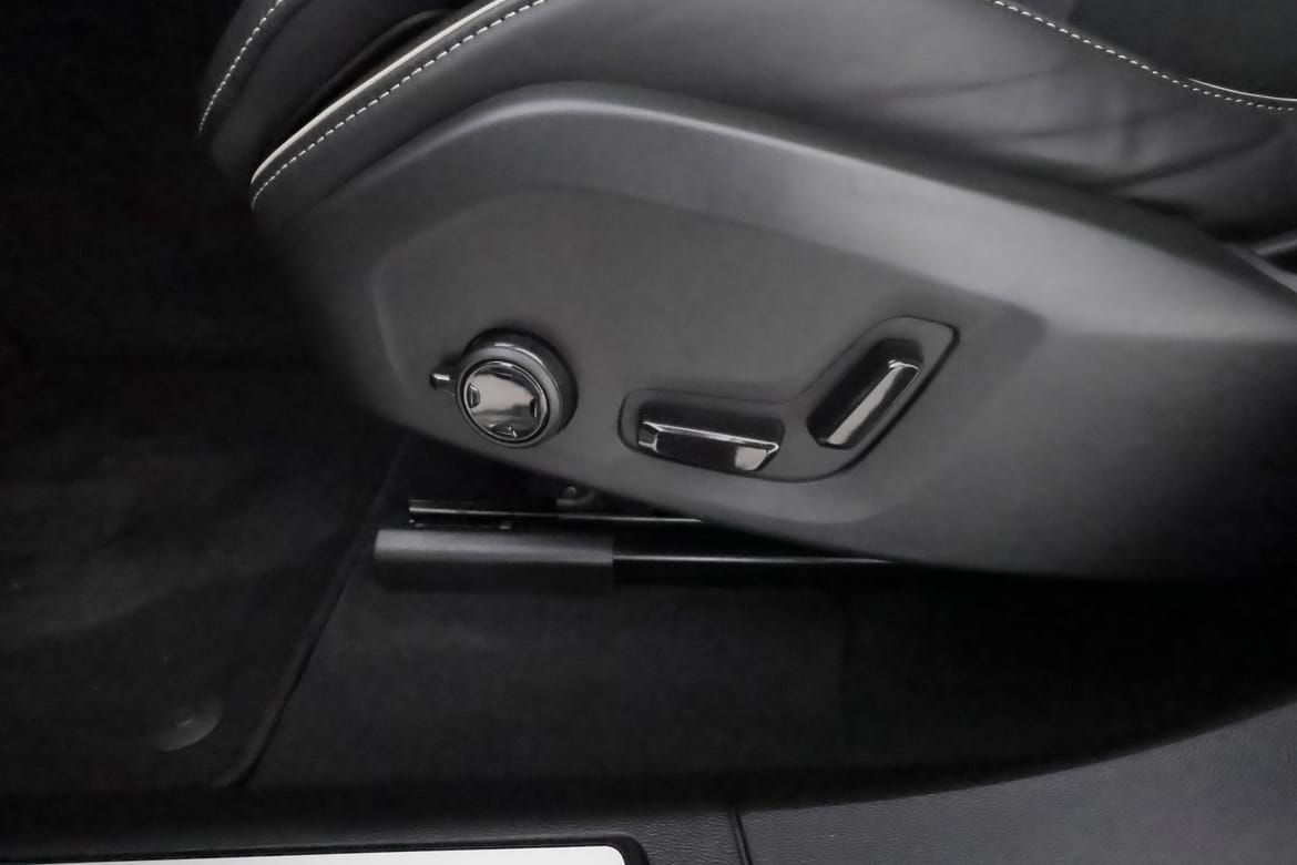 Volvo XC60 2026 - miniatyr 44