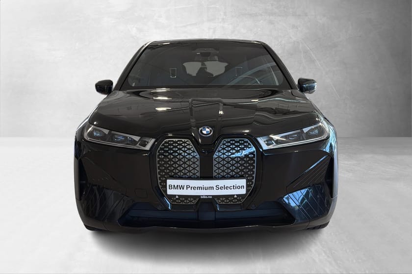 Bilde 2 av BMW iX xDrive50 Harman Pano krok multiseter ventilerte