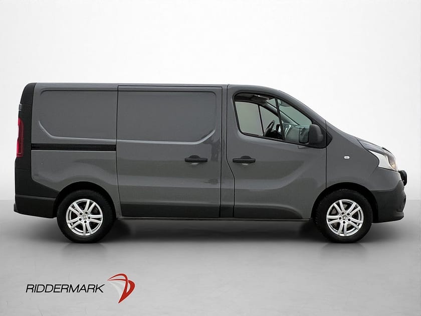 Bild 2 av Renault Trafic Skåpbil 1.6dCi Värmare Dragkrok V-Inr 3-Sits B-Kamera