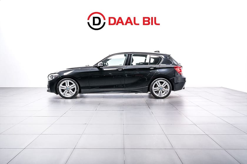 Bild 1 av BMW 120d 5-D 184HK M-SPORT P-SENS NAVI FARTHÅLLARE BT