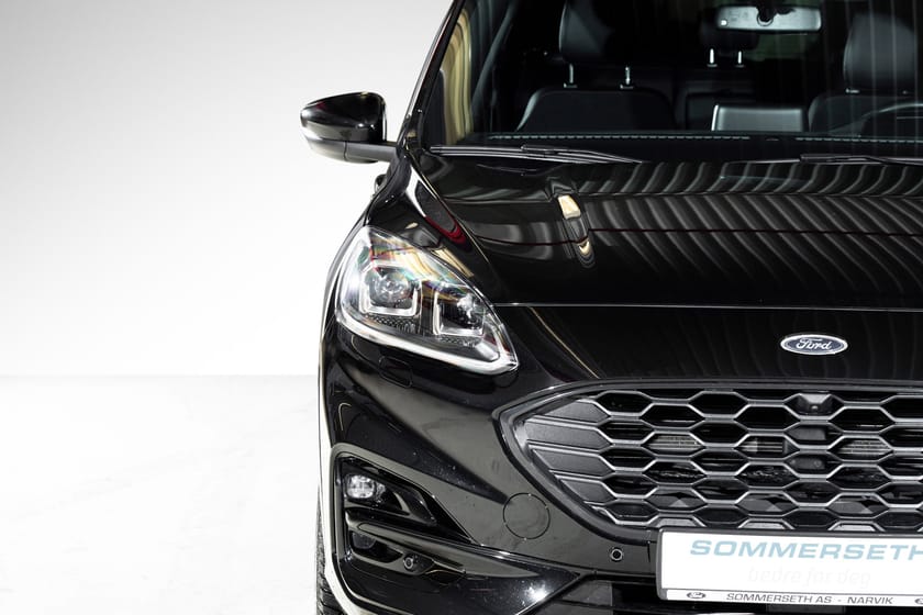 Bilde 3 av Ford Kuga Plug-In Hybrid Plug in ST-Line Head-up/Krok/ACC/360++