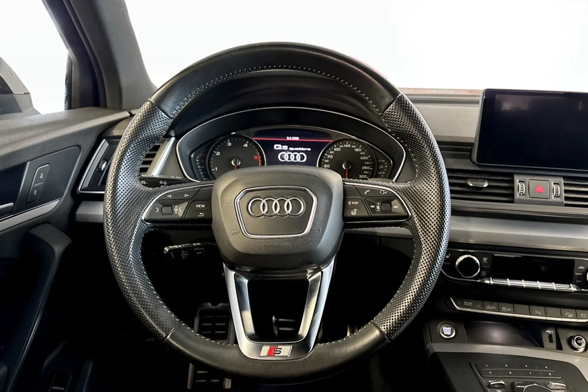 Audi Q5 45 TDI quattro