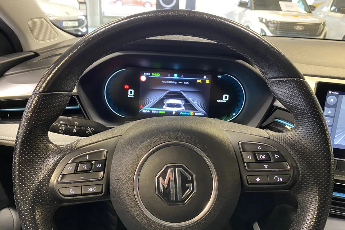 MG 5 Long Range