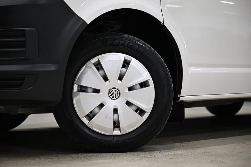 Bild 5 av Volkswagen Transporter TDI 4Motion 150HK Inredd|Drag|Värmare|Nykamrem|SeUtr!!