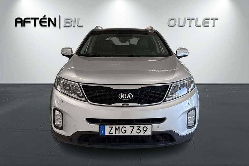 Bild 3 av Kia Sorento 2.2 CRDi 4WD 7-Sits 197hk M-värm Drag Pano Skinn GPS