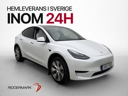Tesla Model Y Standard Range RWD Ljus interiör MOMS Svensksåld