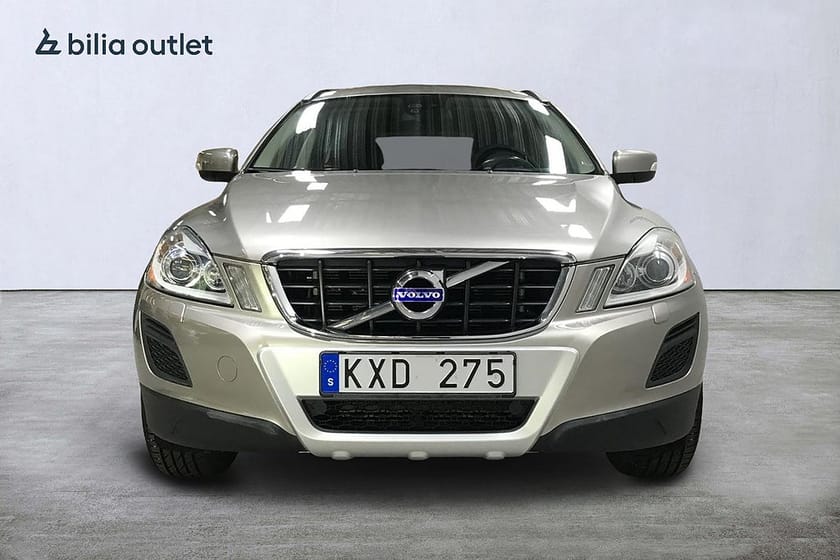 Bild 3 av Volvo XC60 D3 aut Momentum 163hk Drag M-värm PDC KamremBytt