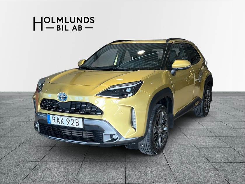 Bild 1 av Toyota Yaris Cross Hybrid AWD-i 1,5 Adventure V-Hjul