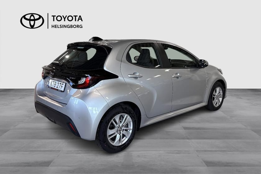 Bild 4 av Toyota Yaris Hybrid 115 1,5 5D ACTIVE KOMFORTPAKET OCH P-