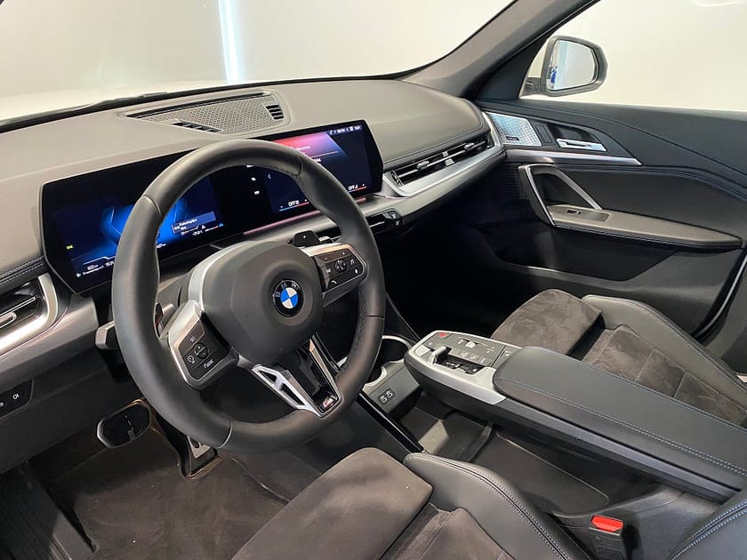 Bild 4 av BMW X1 sDrive18i 4,95% ränta M-Sport Adapt* Fart* Elstolar H/K