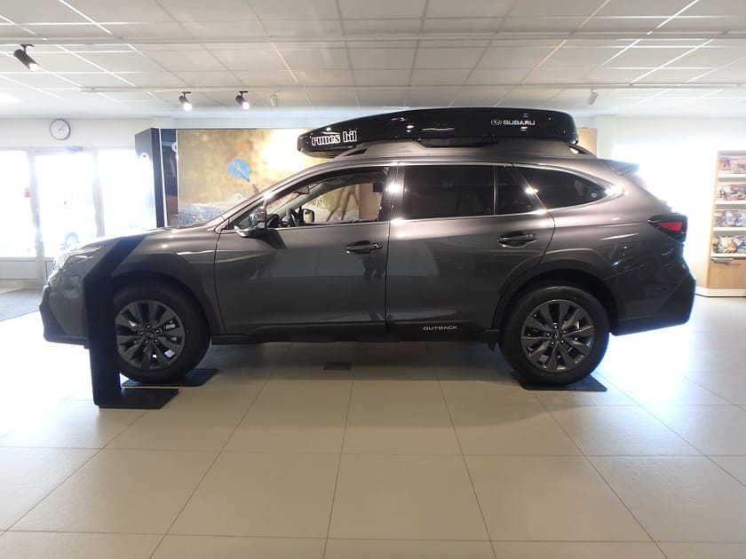 Bild 2 av Subaru Outback 2.5 4WD XFuel Limited V-hjul Krok ingår