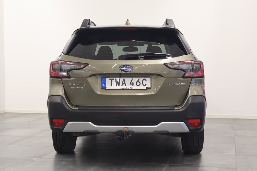 Bild 4 av Subaru Outback 2.5 4WD XFuel Adventure V-Hjul Drag Låg Skatt NyServad