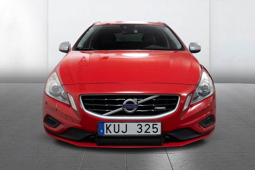 Bild 3 av Volvo V60 D4 AWD Aut R-Design Drag Läder Taklucka Keyless 163hk