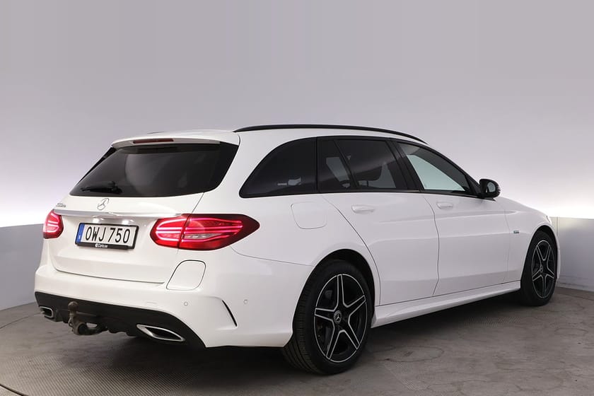 Bild 5 av Mercedes-Benz C 300 T de AMG Kamera Cockpit Navi Drag