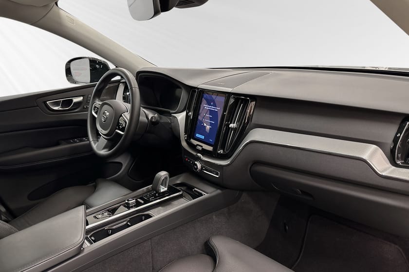 Bild 5 av Volvo XC60 T6 Plus Dark Nordic Edition, 360 Kamera Drag