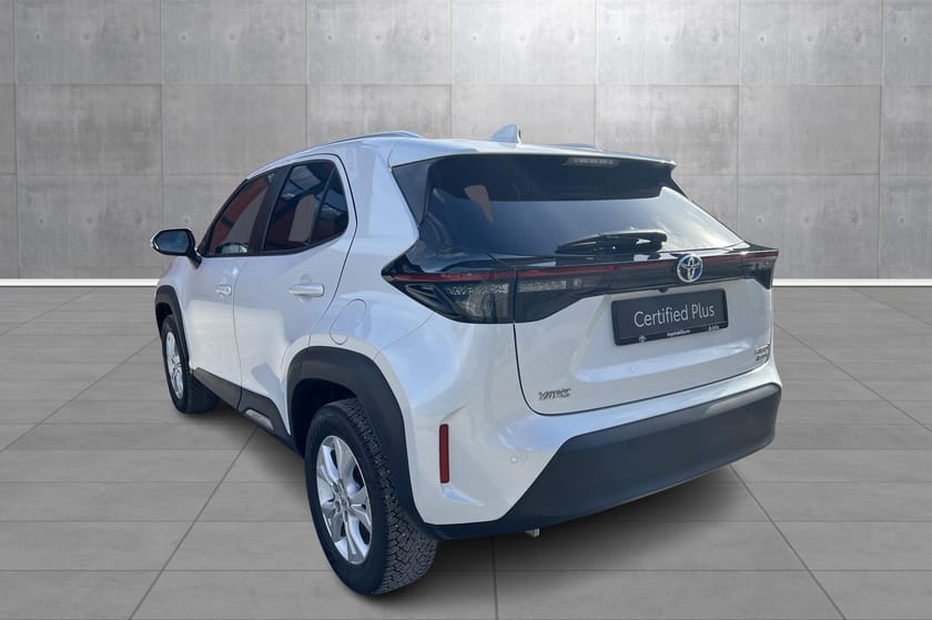 Bilde 3 av Toyota Yaris Cross Hybrid AWD-i EN EIER/LAV KM/4X4/ACTIVE TECH