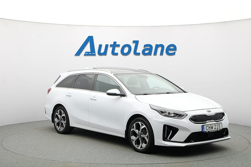 Bild 1 av Kia Ceed Sportswagon Plug-in Hybrid Pano, B-kamera, Ventilerade, MOMS