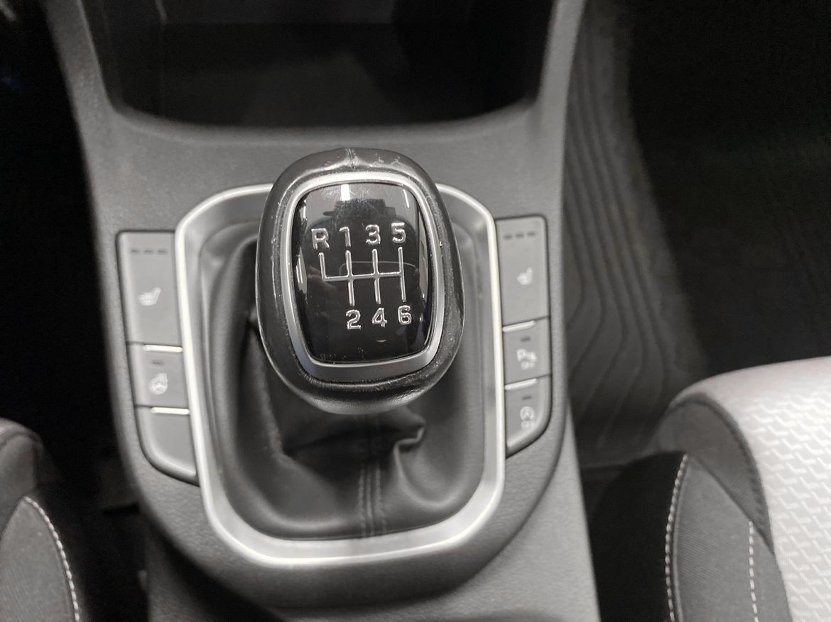 Hyundai i30 2018 - miniatyr 12