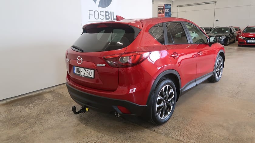 Bild 4 av Mazda CX-5 2.2 SKYACTIV-D AWD Navi-Kamera-Nyservad-Drag