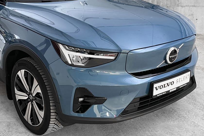 Bilde 2 av Volvo XC40 Recharge Single Motor Ultimate FWD SEMI.EL.HF|PANO|H&K|360|