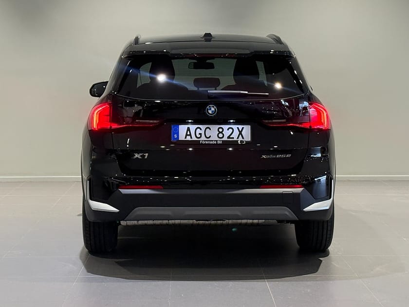 Bild 4 av BMW X1 xDrive25e Drag Adpt Farth Privatleasing fr. 4.995kr/mån