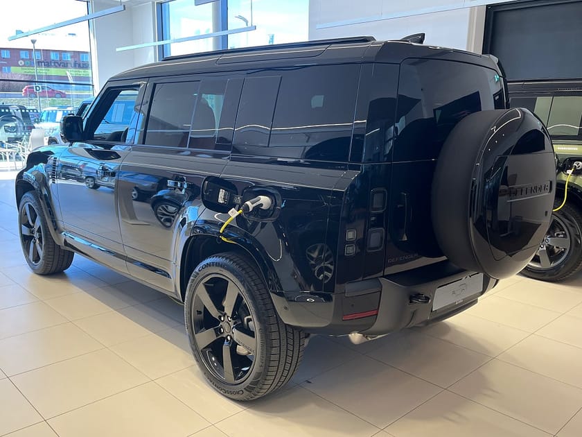 Bild 2 av Land Rover Defender P300e PHEV 110 X-Dynamic SE