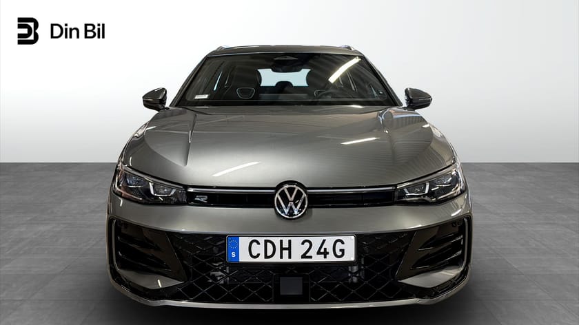 Bild 4 av Volkswagen Passat Sportscombi R-Line 2.0 TDI 4Motion 193 hk