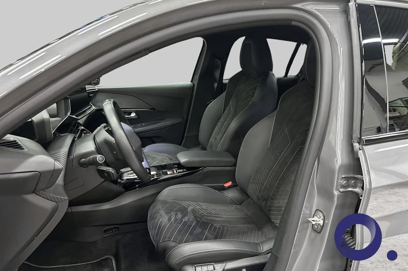 Bilde 4 av Peugeot e-208 GT,FACE LIFT,400 WLTP,REG 30/12-2024