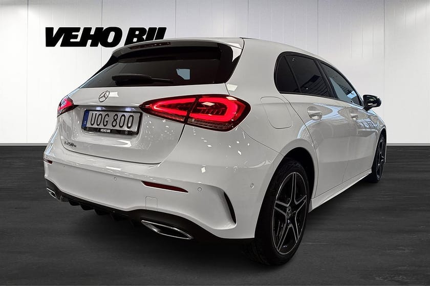 Bild 3 av Mercedes-Benz A 250 e AMG Night Advance