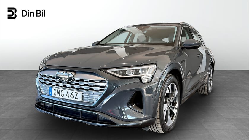 Bild 1 av Audi Q8 50 e-tron quattro 340HK Proline / Backkamera