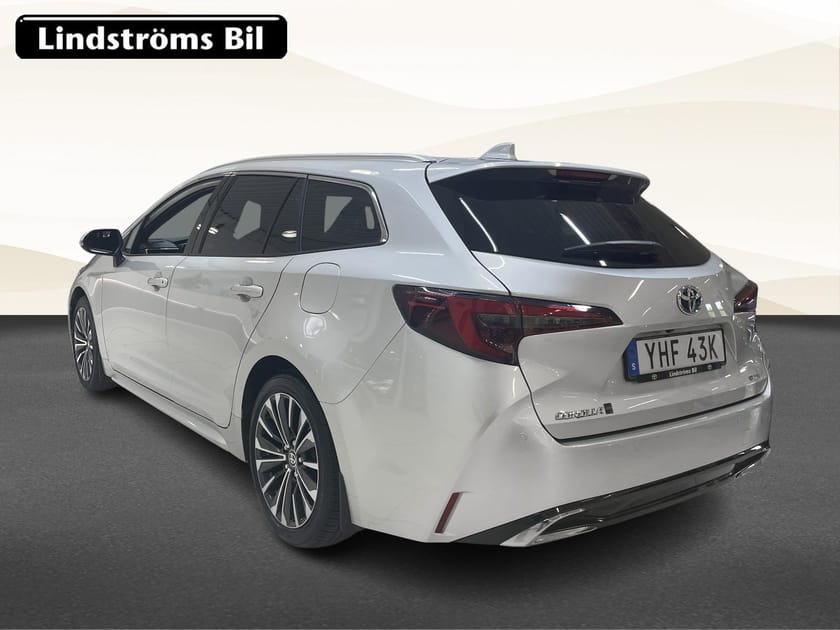 Bild 4 av Toyota Corolla Touring Sports Hybrid 1,8 STYLE PLUSPAKET VINTERHJUL