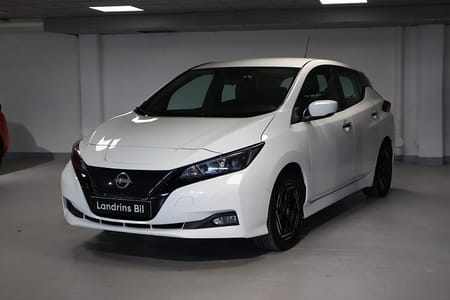 Nissan Leaf Acenta 39kWh / V-hjul / PL=2.995:-