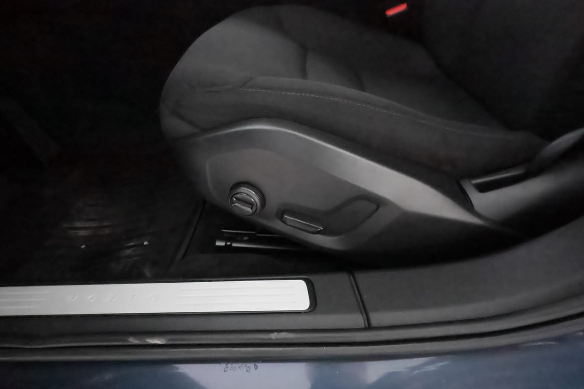 Volvo V60 2020 - miniatyr 15