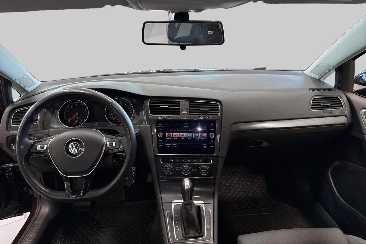 picture of a car
