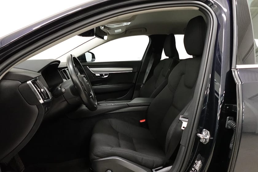 Bild 4 av Volvo V90 D4 Geartronic Momentum A-Farthållare P-Värme Drag
