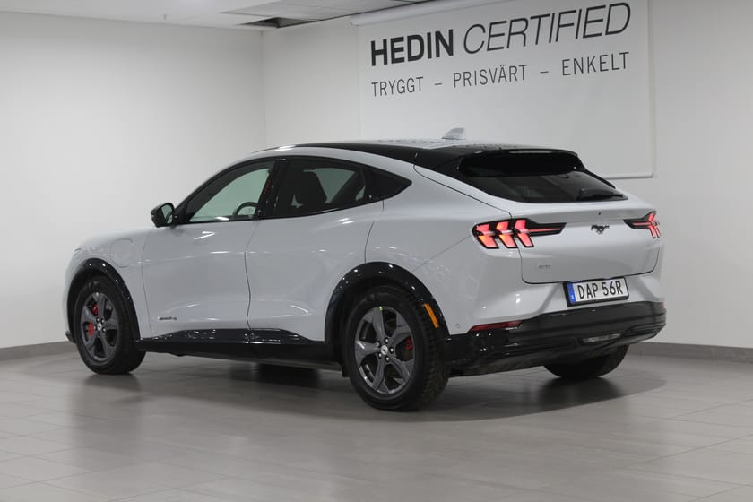 Bild 2 av Ford Mustang Mach-E Standard Range AWD SPORT