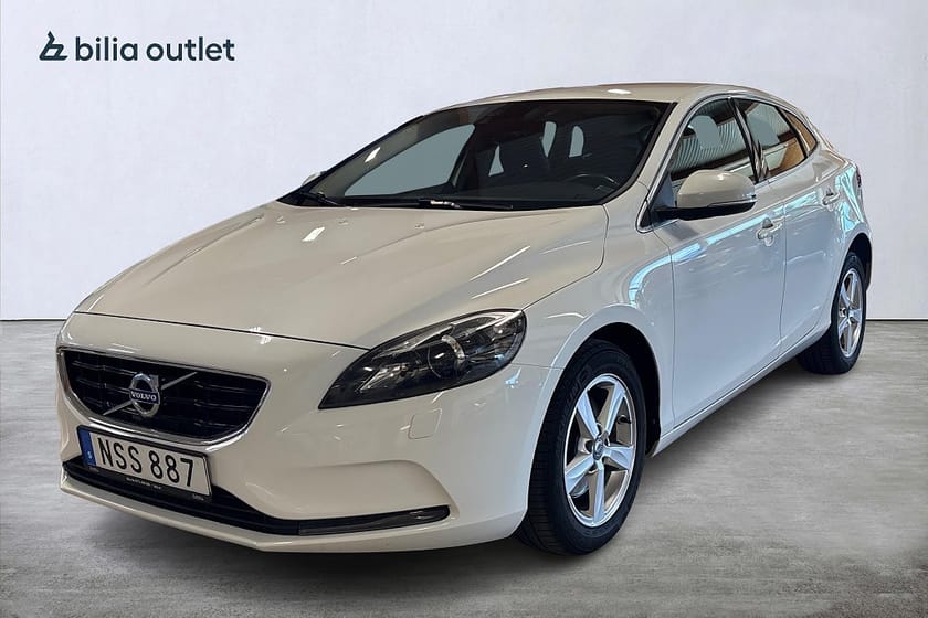 Bild 1 av Volvo V40 D2 Your Momentum / 6600mil / Navi / Värmare / 2-brukare