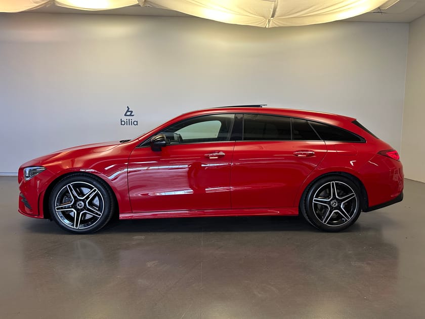 Bild 4 av Mercedes-Benz CLA 220 Shooting Brake AMG Line / Navigation / Dragkrok / Backkamera /