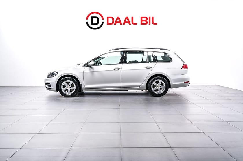 Bild 1 av Volkswagen Golf Sportscombi SC 1.0 TSI 110HK B-KAM ACC APP-CONNECT