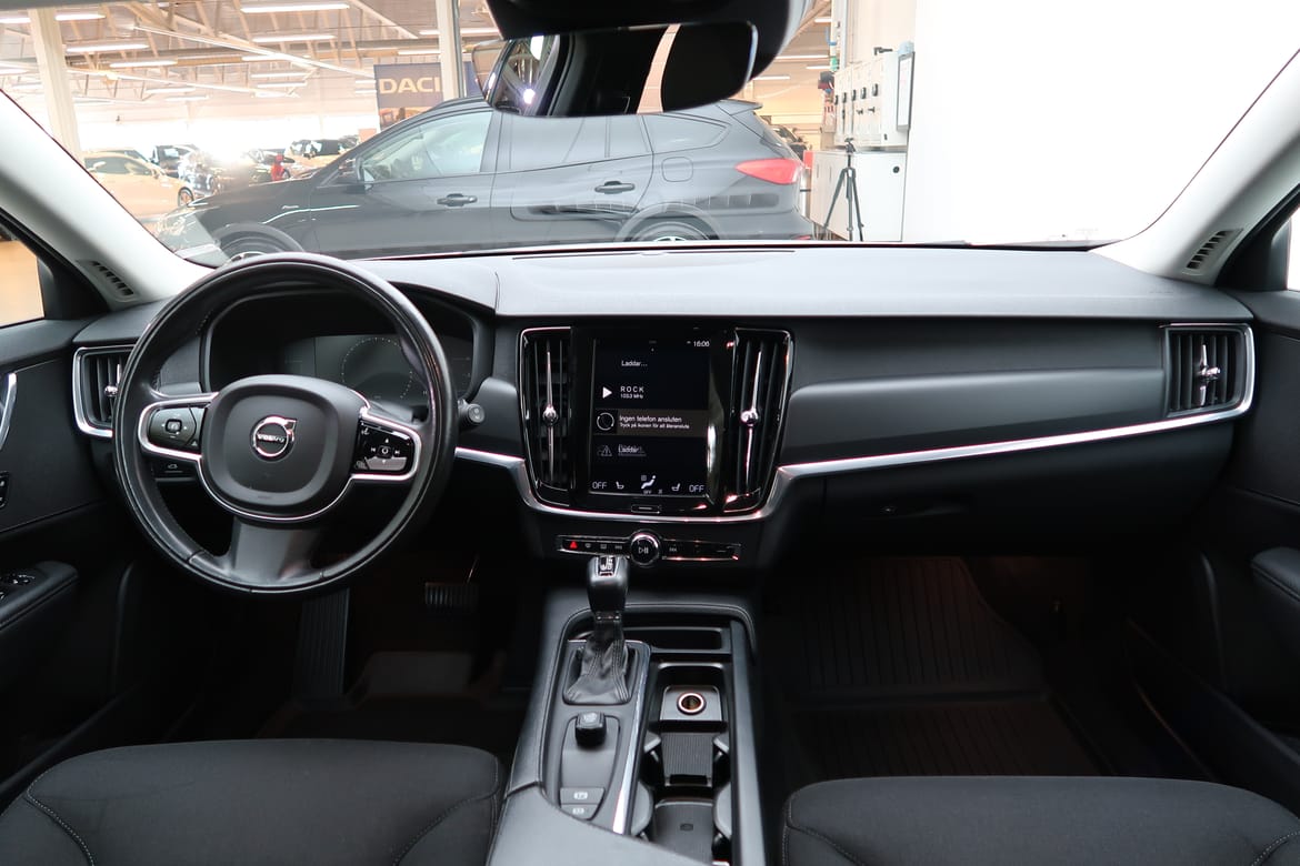 Volvo V90 2018 - miniatyr 4