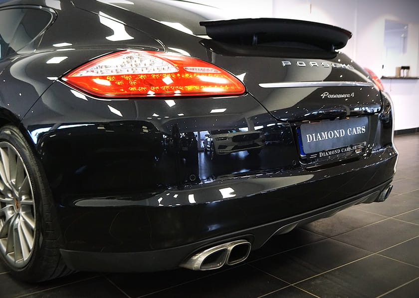 Bild 5 av Porsche Panamera 4 PDK 4WD BOSE Taklucka B-Kamera Navi