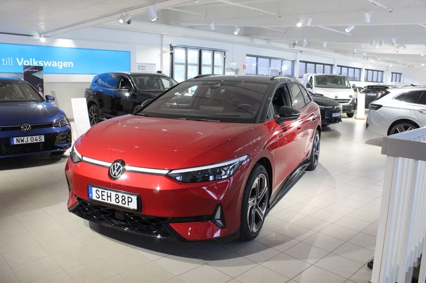 Bild 1 av Volkswagen ID.7 GTX Tourer 86KWH 340HK Drag