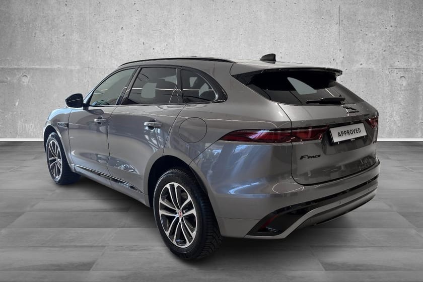 Bilde 3 av Jaguar F-Pace P400e PHEV AWD R-DYNAMIC SE