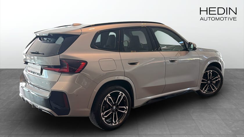 Bild 2 av BMW X1 xDrive25e M-Sport H/K Adaptiv Farth Dragkrok