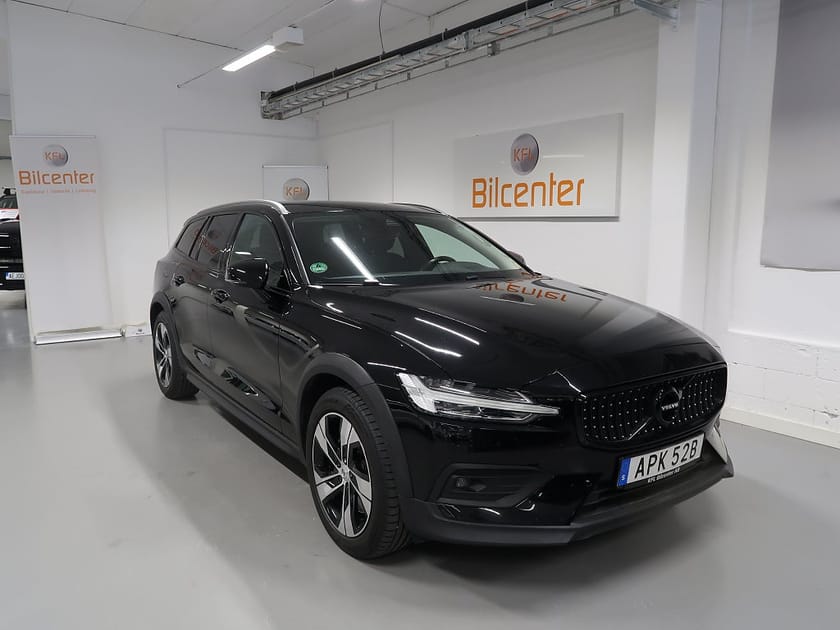 Bild 3 av Volvo V60 Cross Country D4 AWD V-Däck ingår Drag-Navi-Kamera-Värmare-VoC-BLIS-C